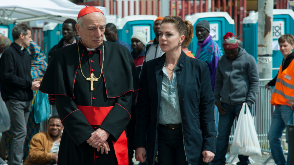 Sara Monaschi, the Vatican financial auditor makes her play for power in Suburra: Blood on Rome.