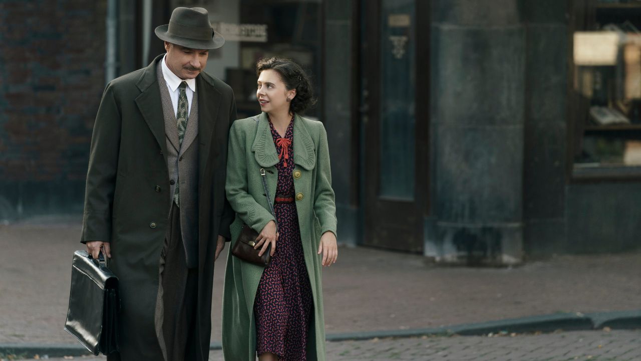 Edith Formbc A Small Light: Historical Fiction or Fictional History? - Goggler